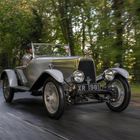 Historic Aston Martin Returns to Scene of Competition Debut 95 Years On!